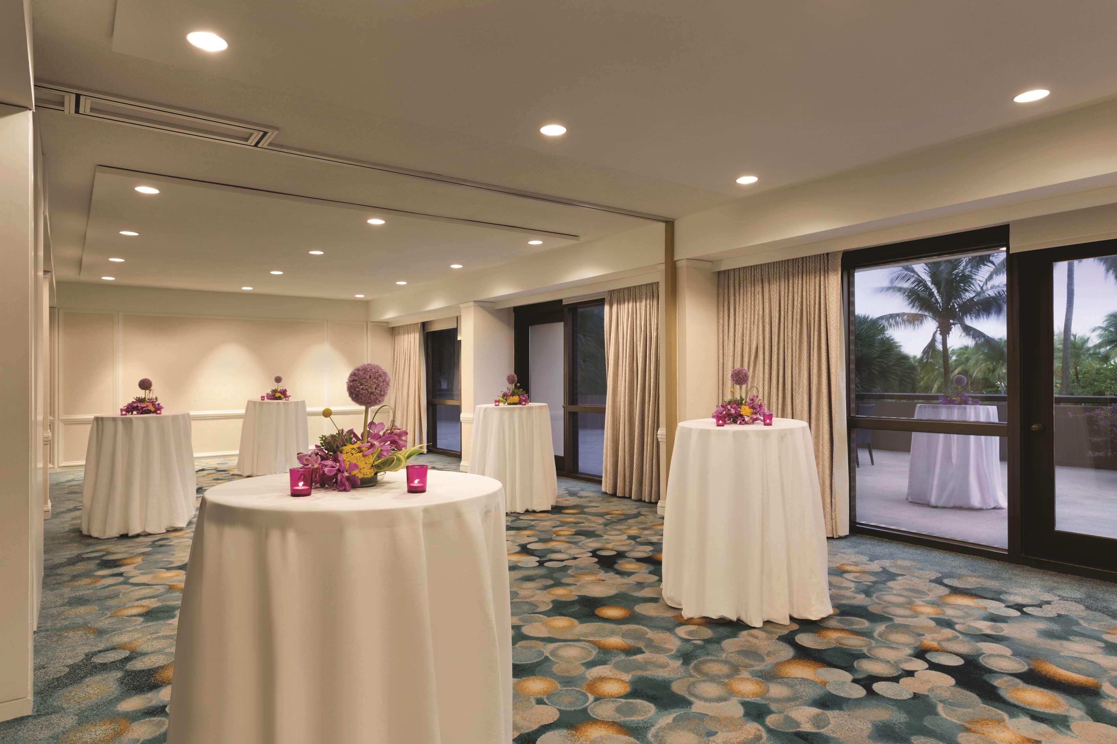 Hilton Miami Airport Blue Lagoon Exterior foto
